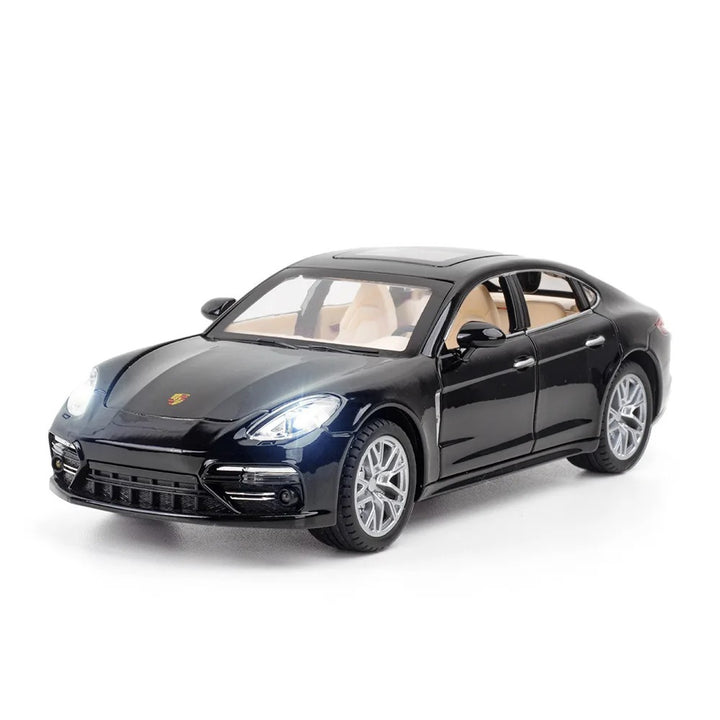 Porsche Panamera 1:24 20cm