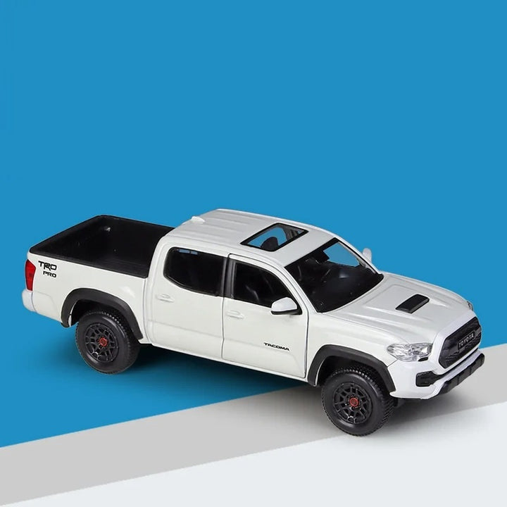 Toyota Tacoma TRD Pro 1:27