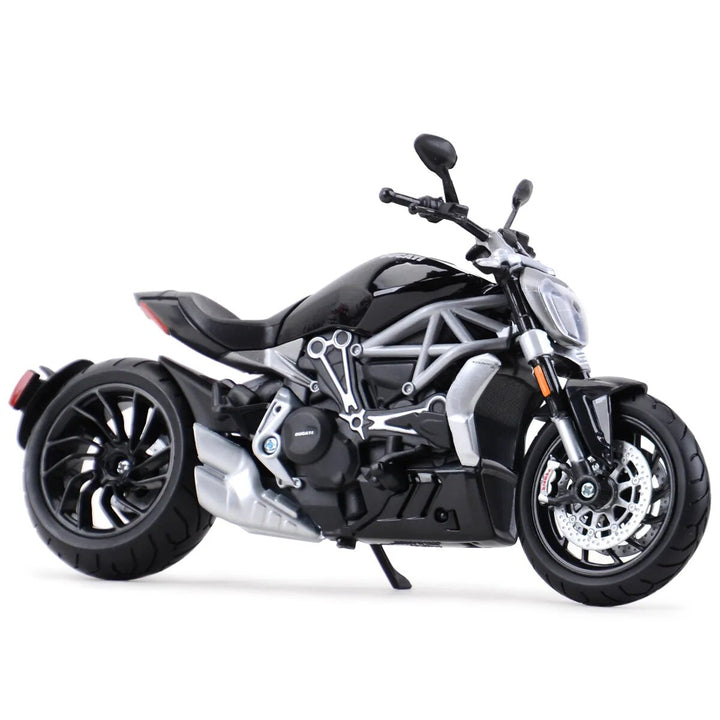 Moto Ducati X Diavel 1:12
