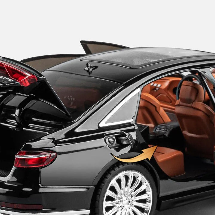 AUDI A8 1:24 21cm