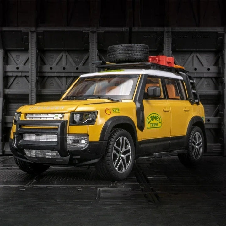 Land Rover Defender Camel Trophy 1:24 22cm