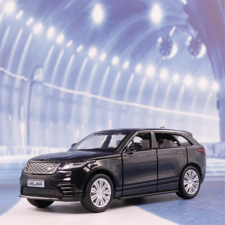 Range Rover Velar 1:32