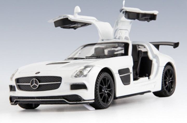 Mercedes-Benz AMG GT 1:32