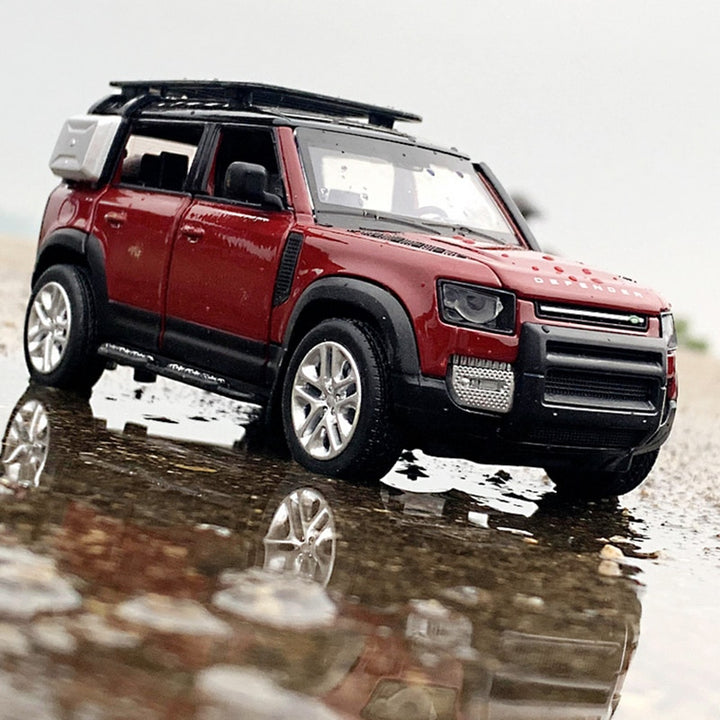 Land Rover Defender 1:32