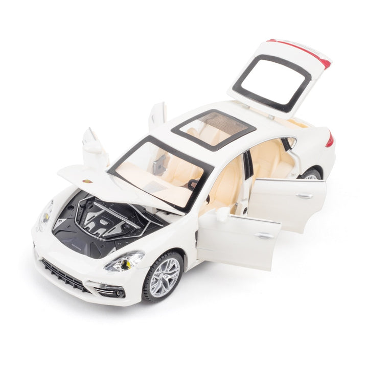 Porsche Panamera Sport 1:24 20cm