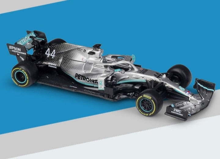 F1 Ferrari, Red Bull, Mercedes 1:43