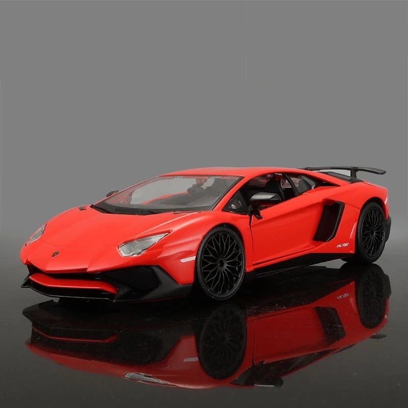 Lamborghini Aventador SV 1:24 20cm