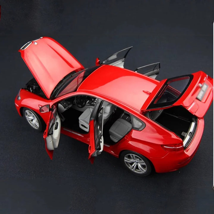BMW X6 1:18 26cm