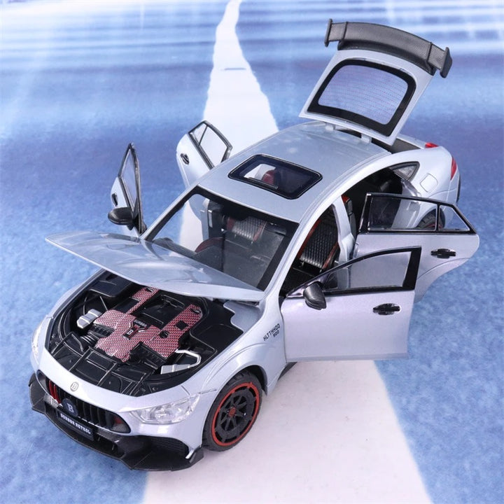 Mercedes Benz G900 1:24 21cm