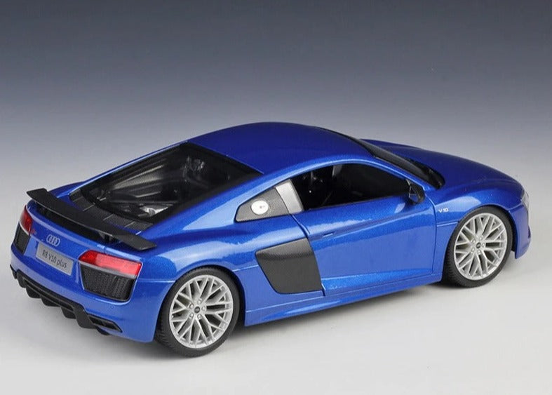 Audi R8 V10 Plus 1:18