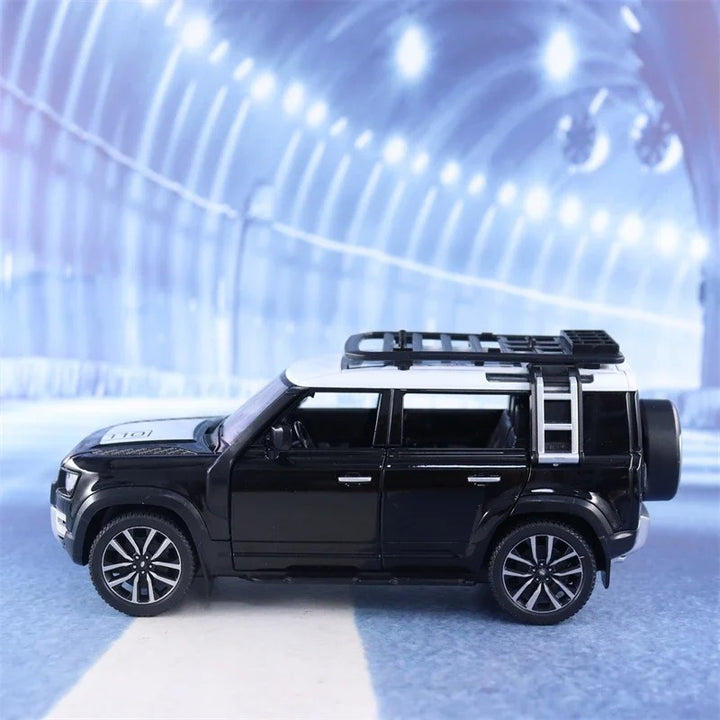 Nova Land Rover Defender 1:24 21cm