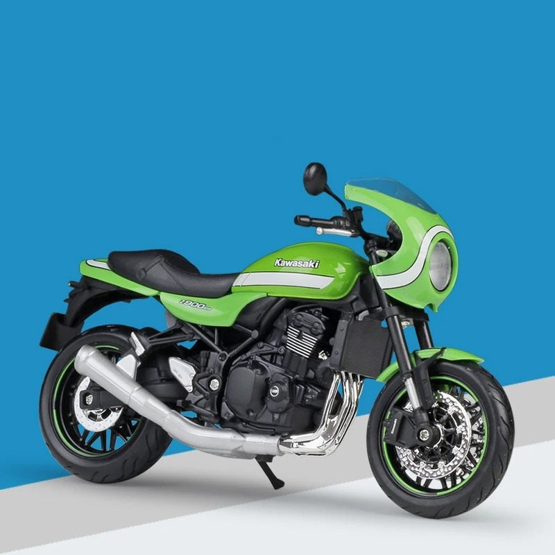 Moto Kawasaki Z900RS 1:12