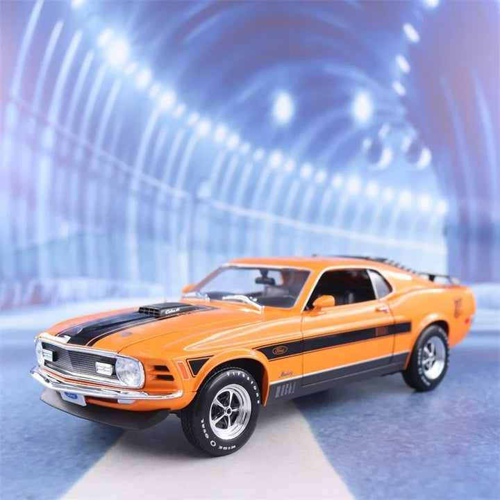 Ford Mustang Mach 1 1:18 25cm