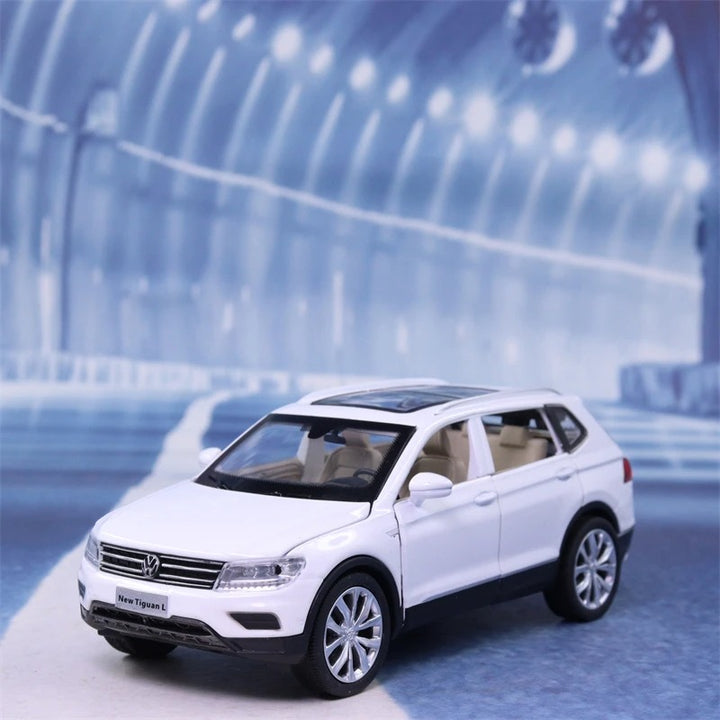 Volkswagen Tiguan 1:32