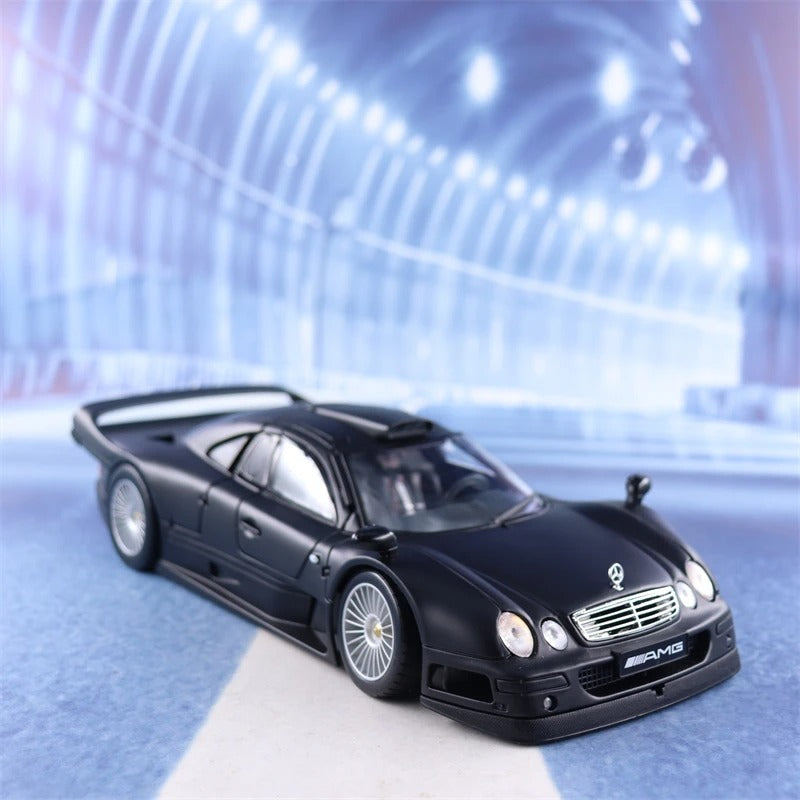 Mercedes-Benz CLK-GTR 1:18