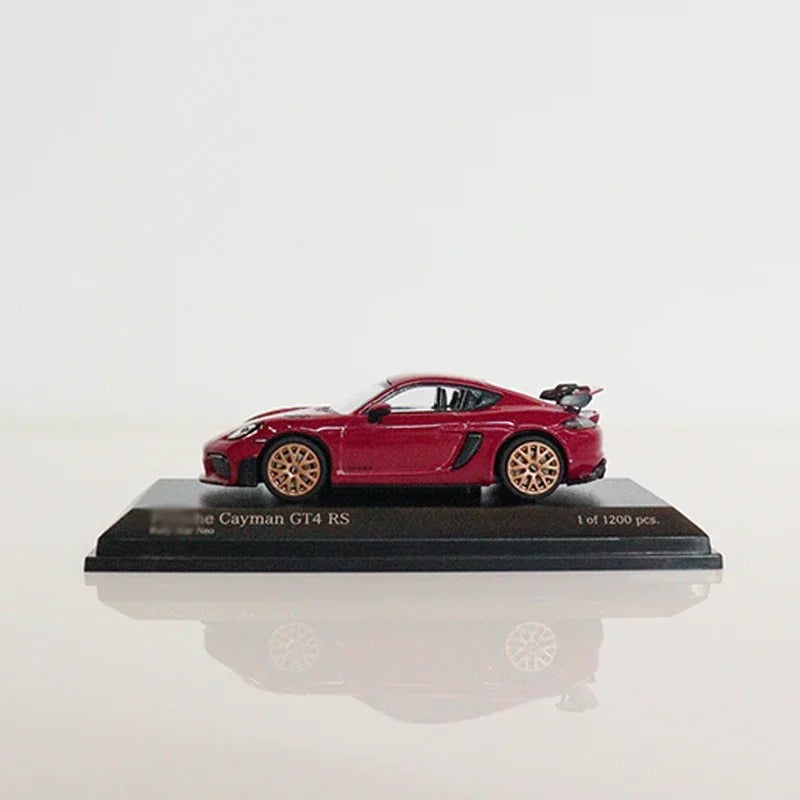 Porsche Cayman GT4 1:64