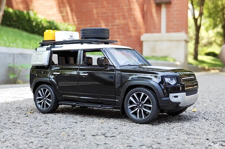 Land Rover Defender 2022 1:24 22cm