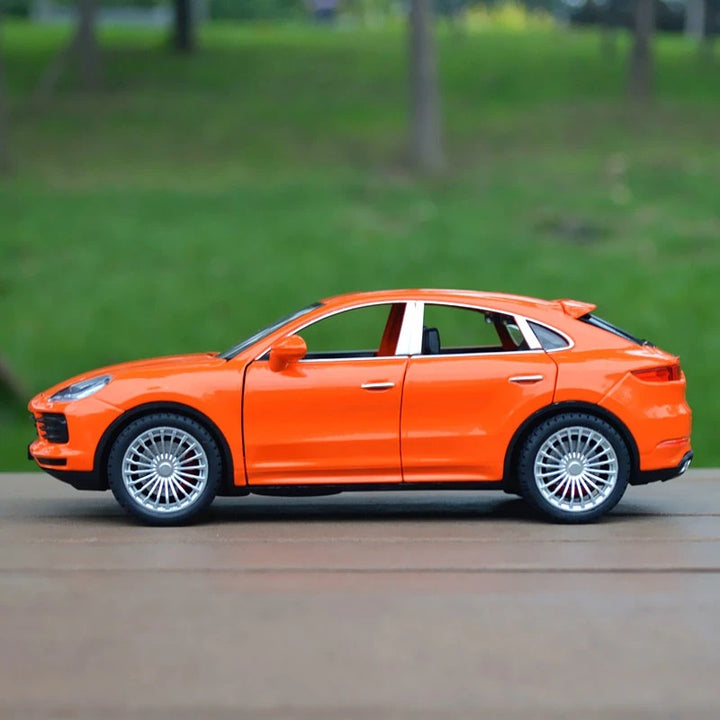 Porsche Cayenne S Coupe 1:24 21cm