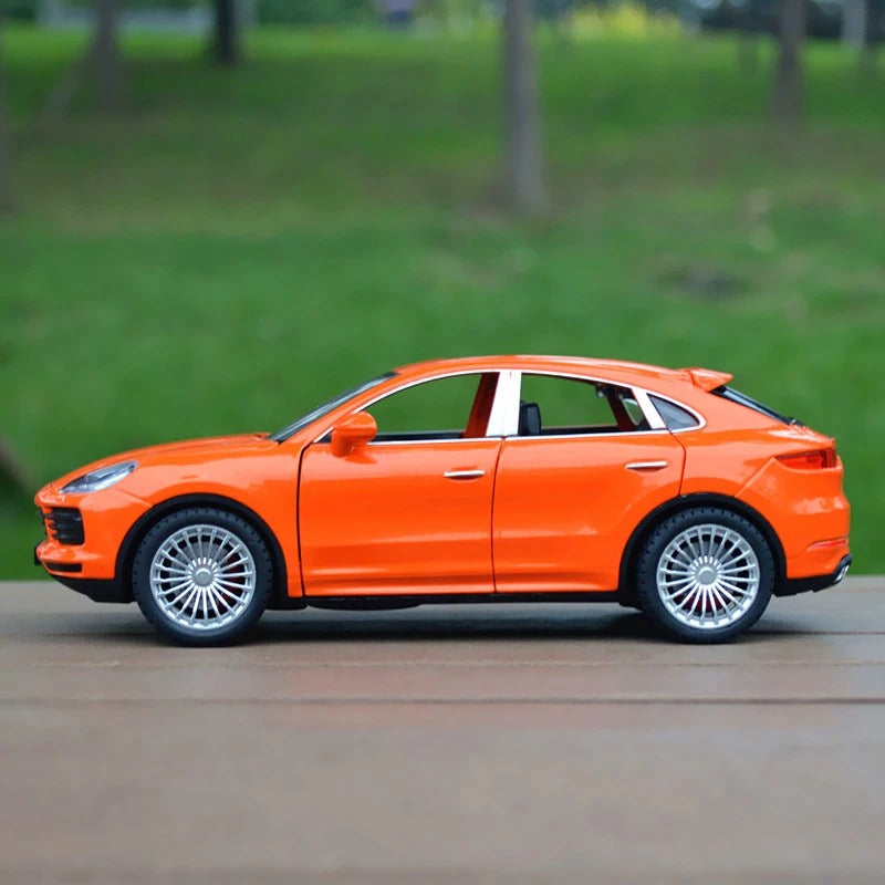 Porsche Cayenne S Coupe 1:24 21cm