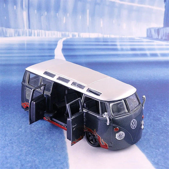 Kombi Personalizada Volkswagen 1:24