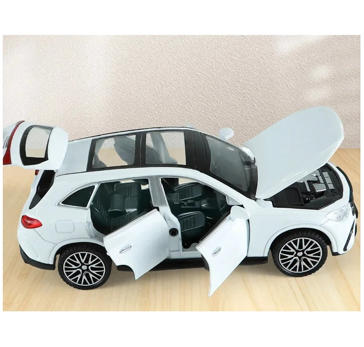 Mercedes-Benz GLC 400 E 1:32