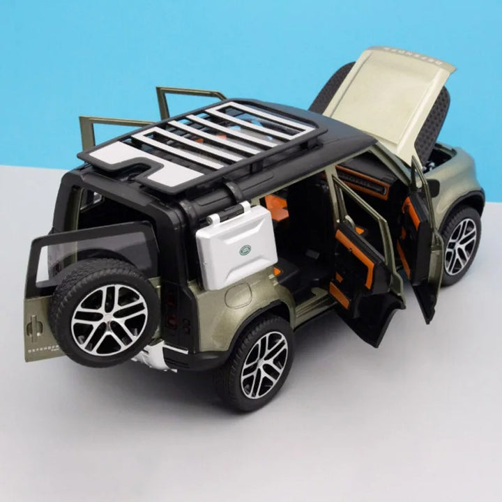 Nova Land Rover Defender 1:24 21cm
