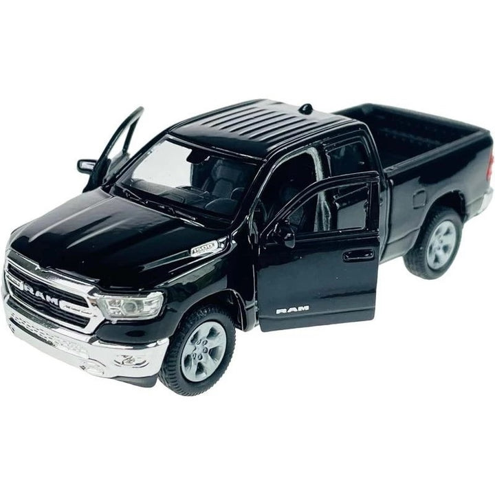 Dodge RAM 1:24 20cm
