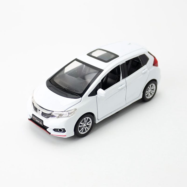 Honda FIT 1:32