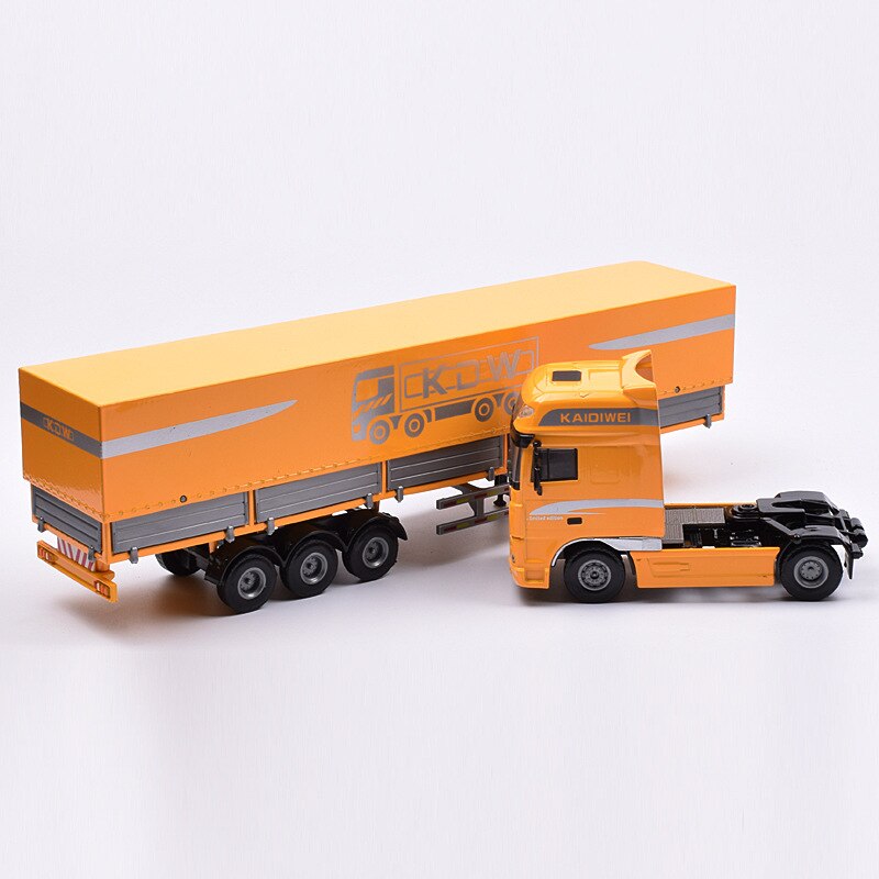 Caminhão de Transporte 1:50 33cm