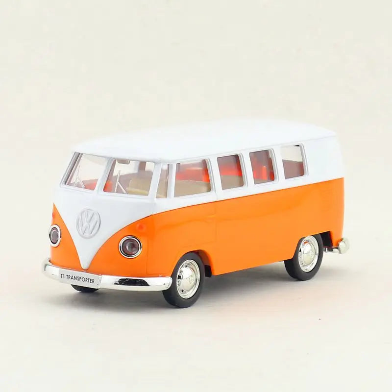 Kombi 1:36