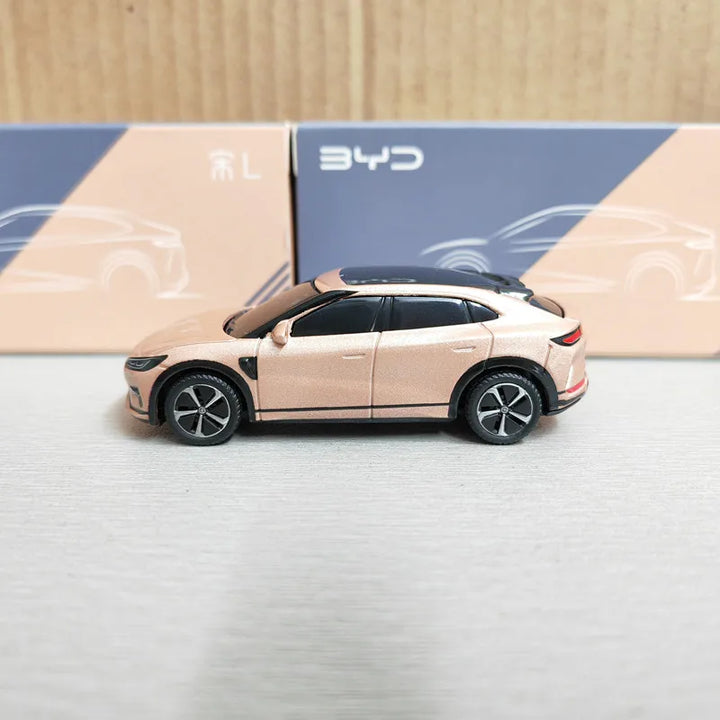 LANÇAMENTO! BYD Dolphin MINI 1:64