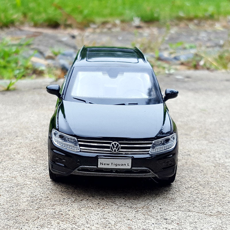 Volkswagen Tiguan 1:32