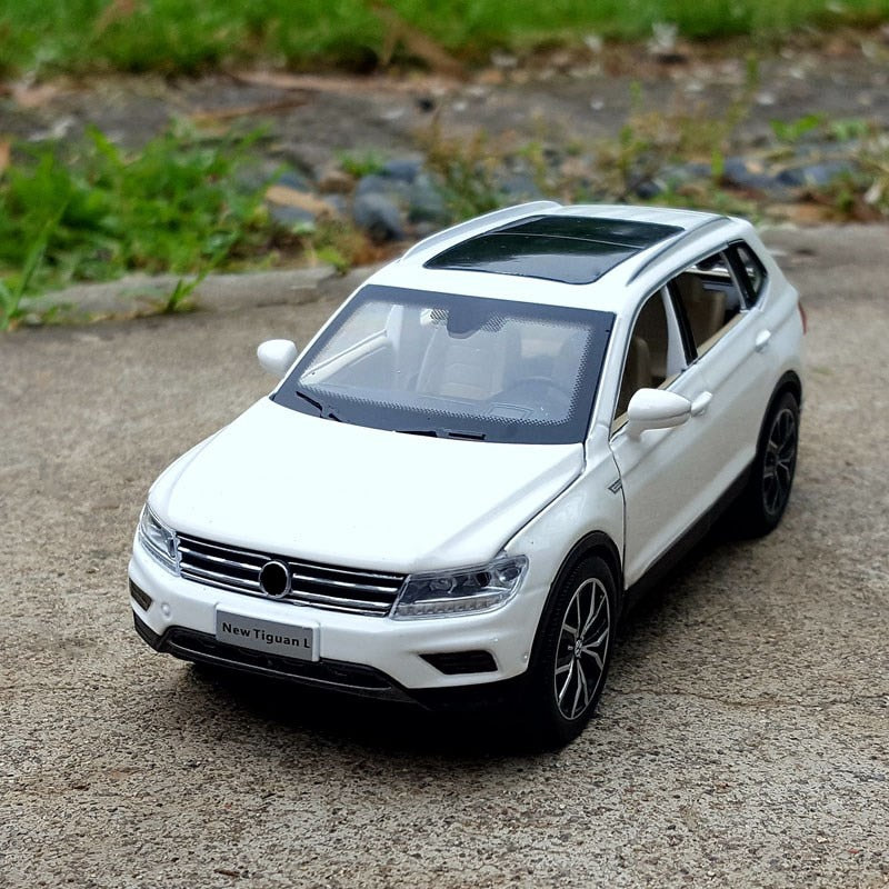 Volkswagen Tiguan 1:32