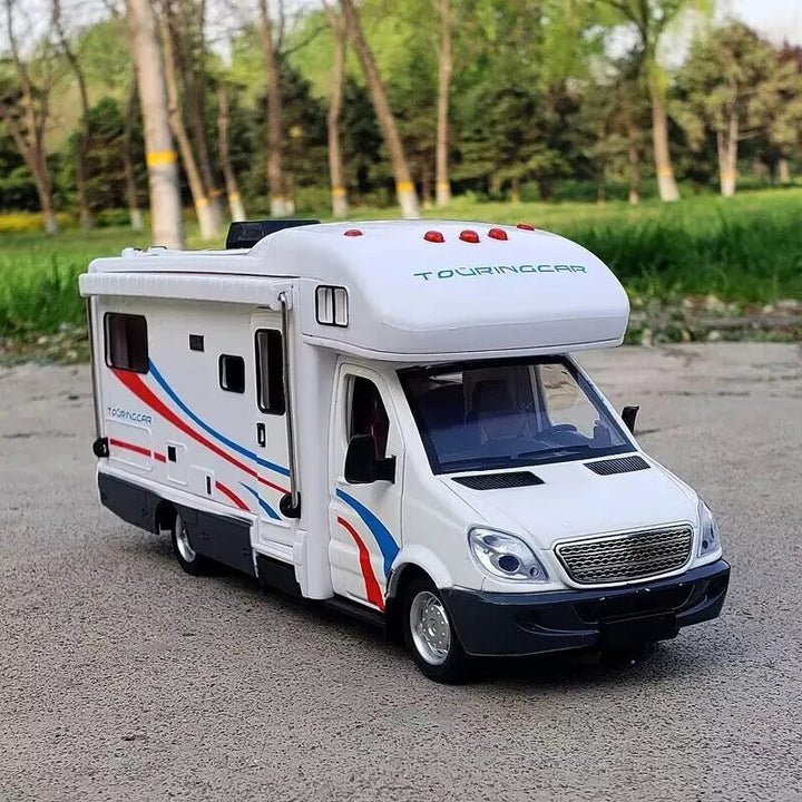 MotorHome 1:24