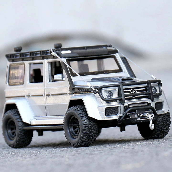 G550 SUV 1:24