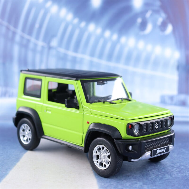 SUZUKI Jimny 1:18 20cm