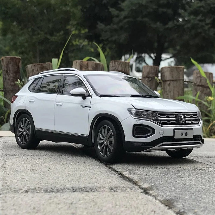 Volkswagen Tayron SUV 1:18 25cm