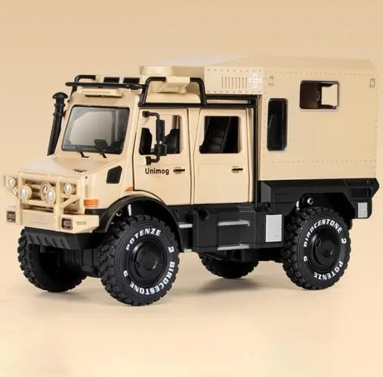 Mercedes-Benz MotorHome 1:24