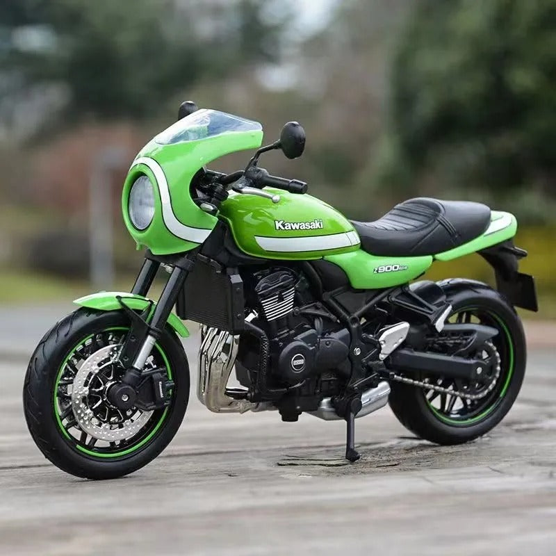 Moto Kawasaki Z900RS 1:12