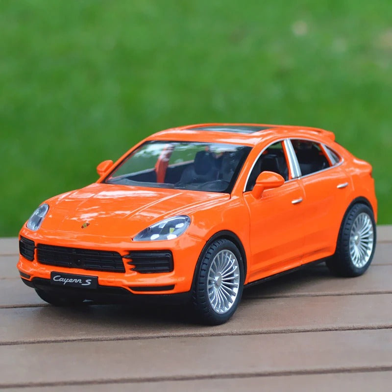 Porsche Cayenne S Coupe 1:24 21cm