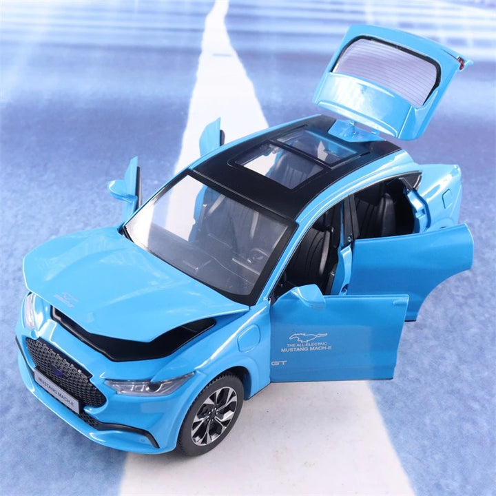 Ford Mustang Mach-E SUV Elétrico 1:24