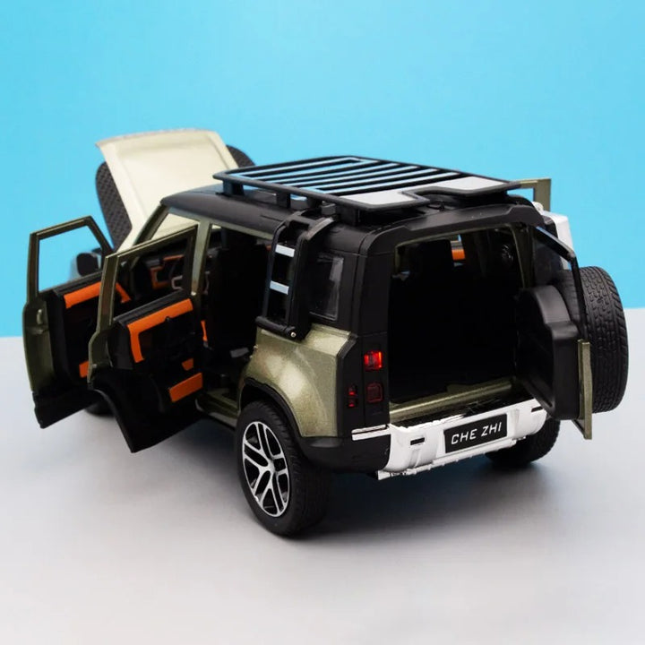 Nova Land Rover Defender 1:24 21cm