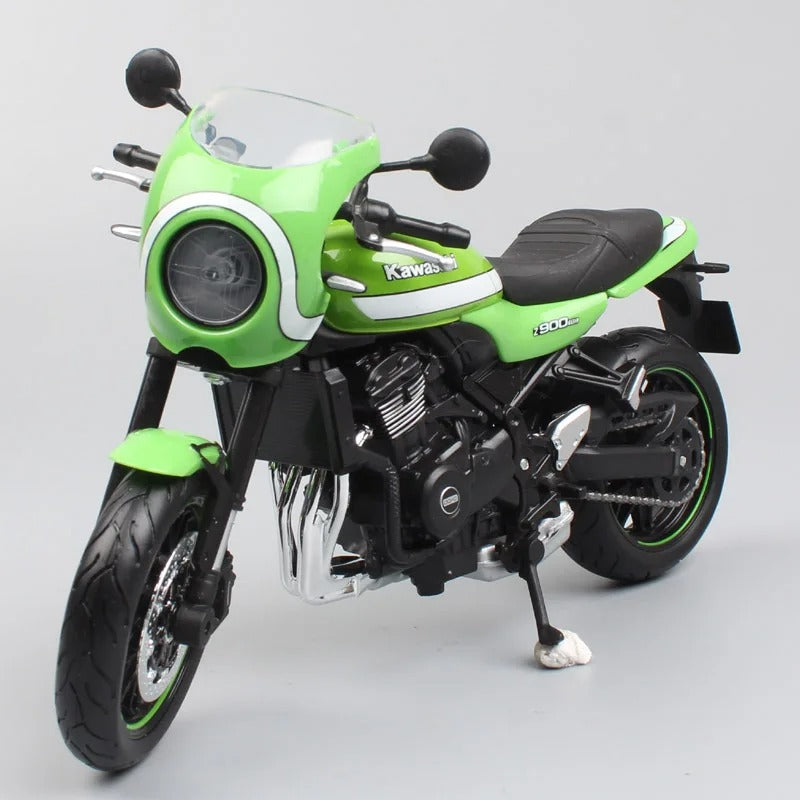 Moto Kawasaki Z900RS 1:12