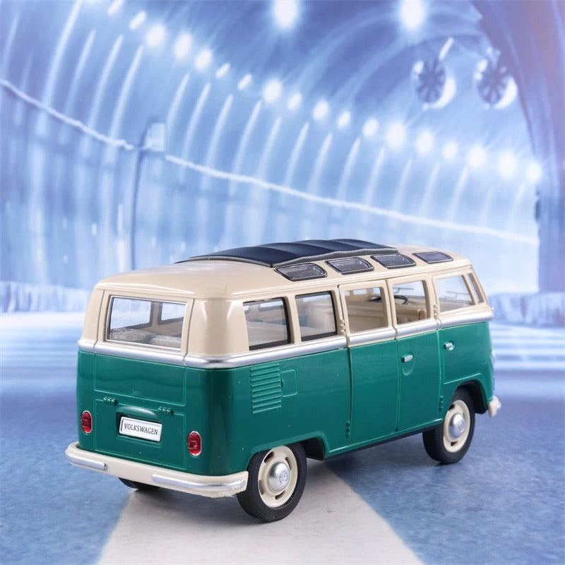 Kombi 1:24