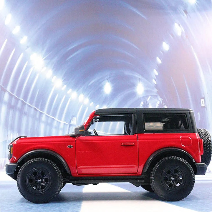 Ford Bronco Wildtrak 1:18