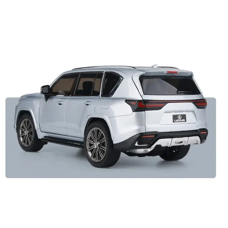 Lexus LX600 1:24 22cm