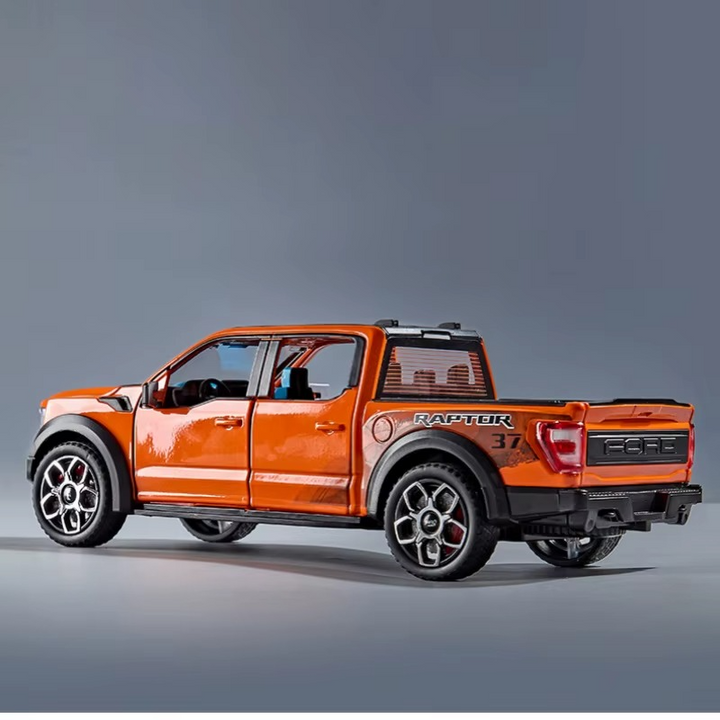 Ford Raptor F150 1:24 25cm