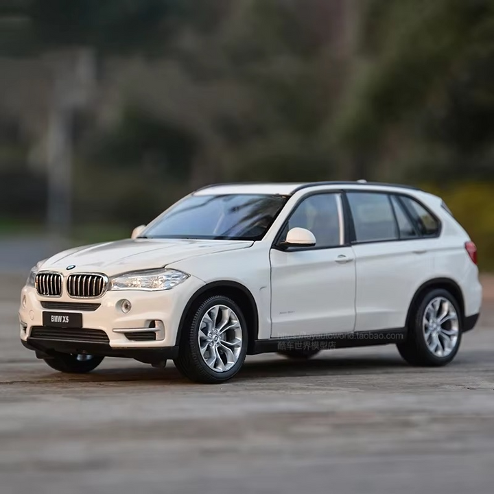 BWM X5 1:24 20CM