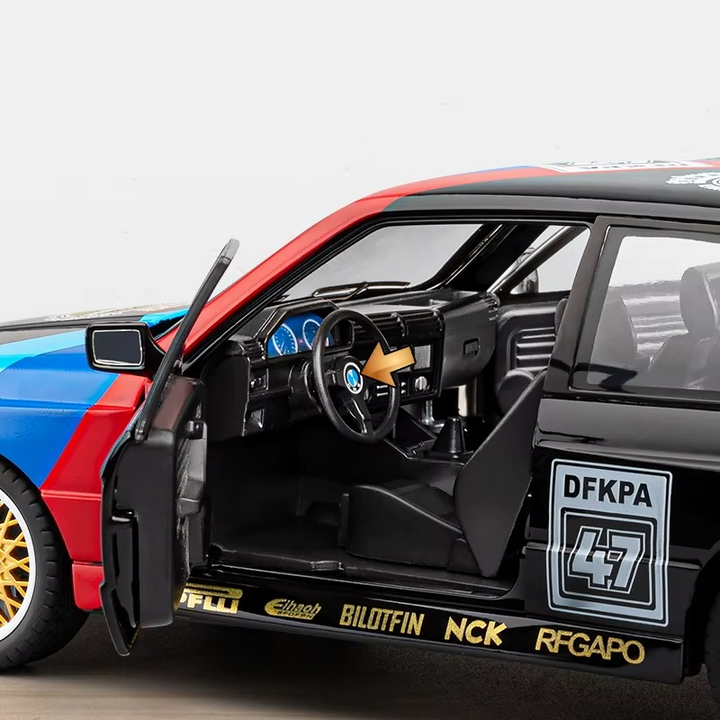 BMW M3 Warsteiner Racing 1:24 22cm