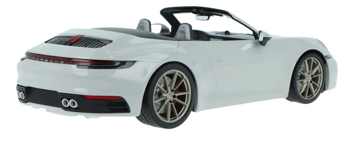 Minichamps 1:18 Porsche 911 992 Carrera 4s Cabriolet 2019